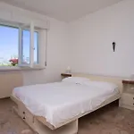 Trilocale Con Giardino A Pochi Passi Dalla *