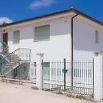 Trilocale Con Giardino A Pochi Passi Dalla Διαμέρισμα Marcelli