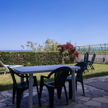 Διαμέρισμα Trilocale Con Giardino A Pochi Passi Dalla